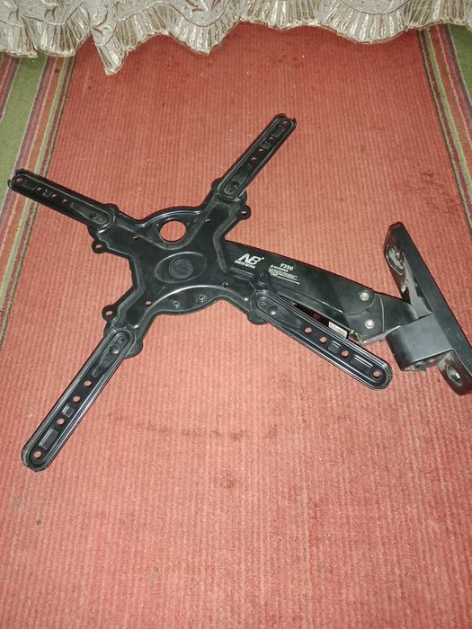 Стойка для телевизоров