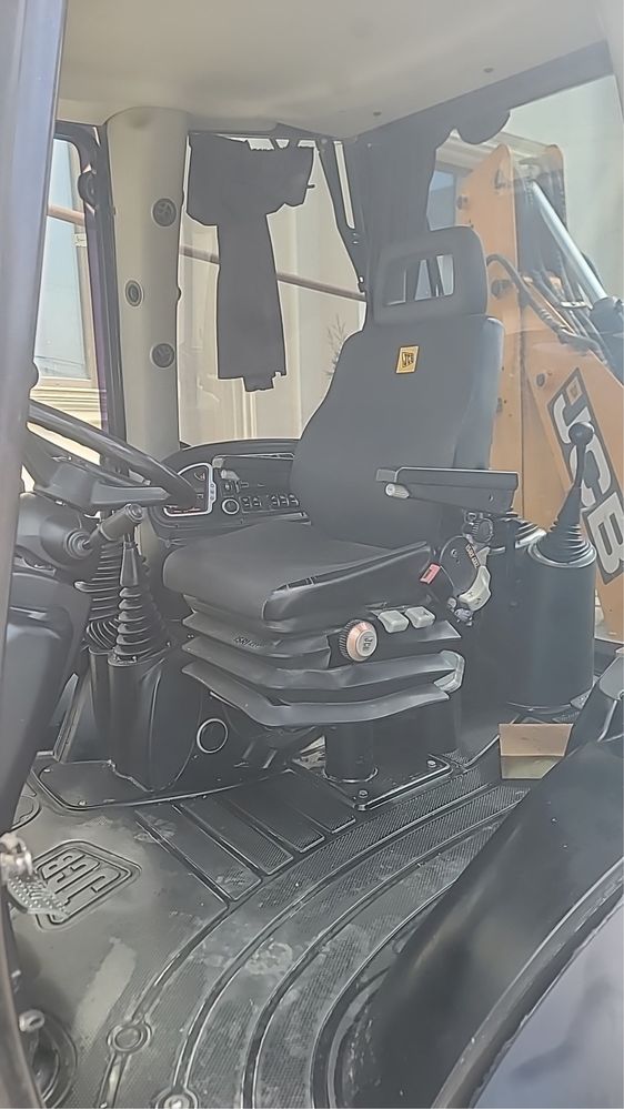 Экскаватор jcb 3X