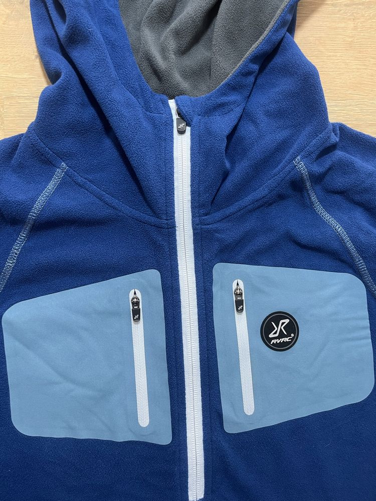 RVRC Revolution Race Criptonite Hoodie размер S-M