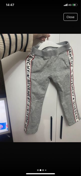 Pantaloni fetite Givenchy