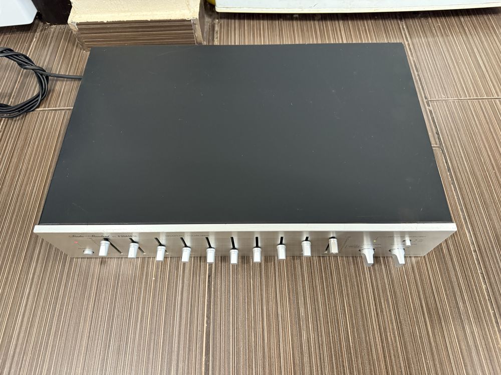 Fisher EQ-3000 Еквалайзер