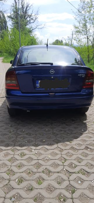 Vând Opel astra G