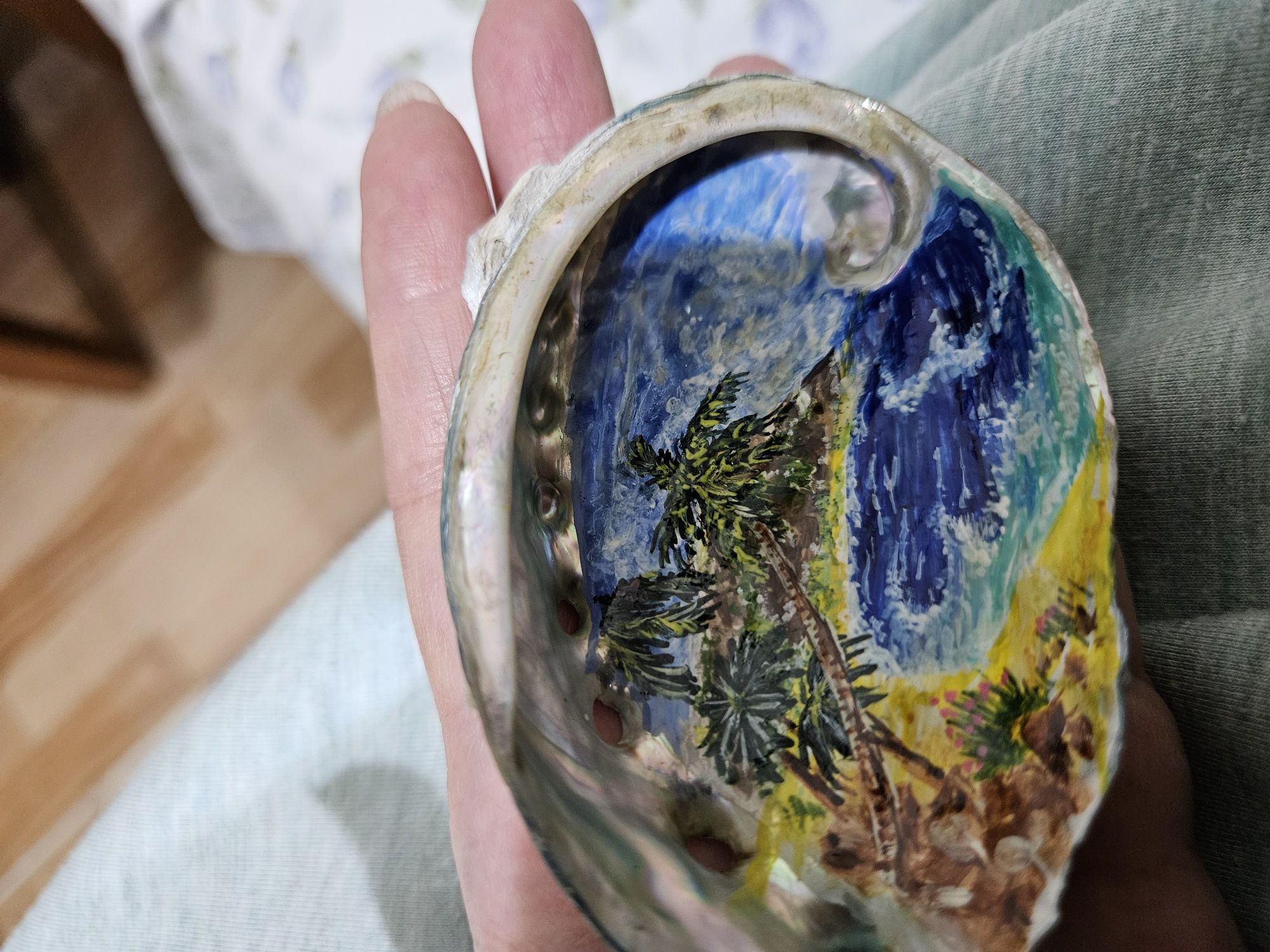 Картина рисунок на ракушке