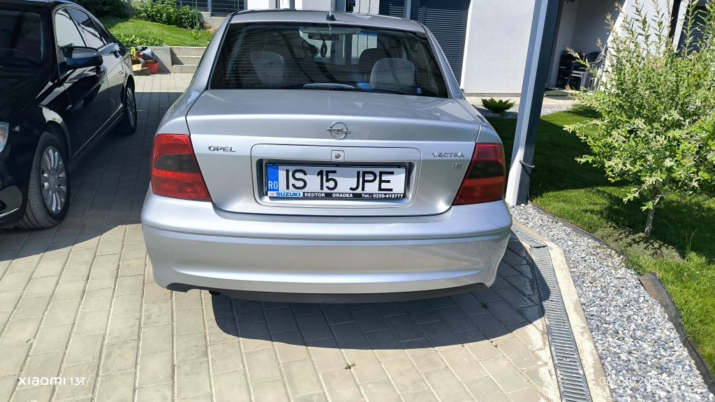 Opel Vectra B 1.8 cutie automată