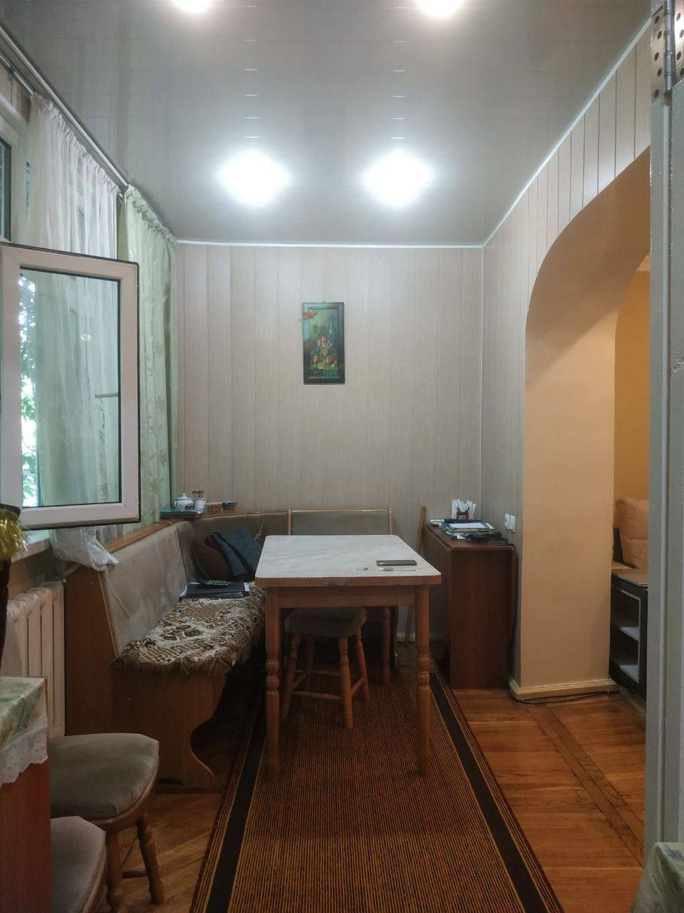 Метро Хамза(Новза), 2-2-4, 2х6 балкон, 52м², кирпичный дом