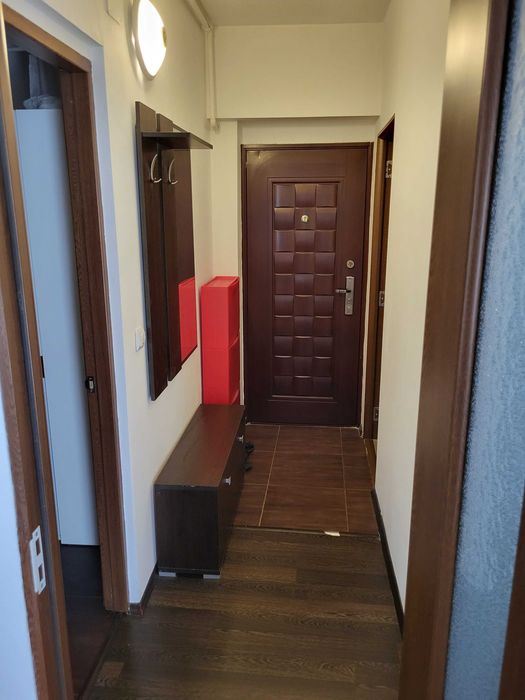 Inchiriez apartament 2 camere Voluntari