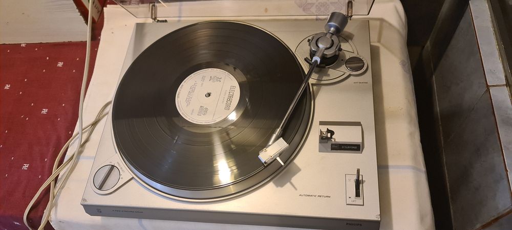 Pick-up  Philips F 7122 Synchro drive