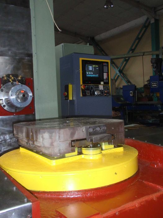 Машинен център IS 500 CNC