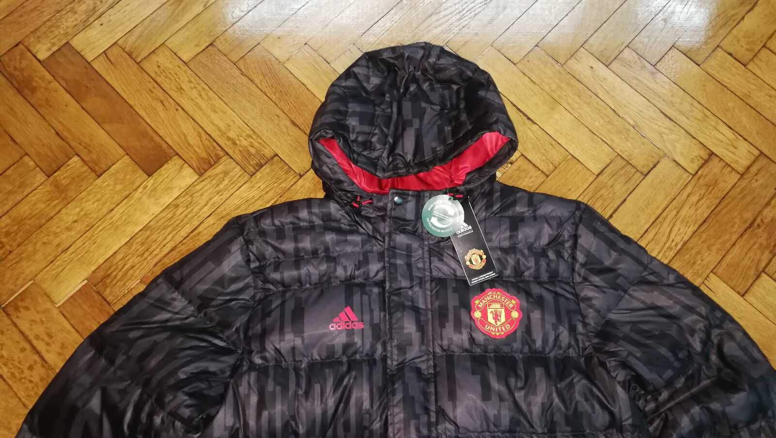 Дълго Яке тип парка палто пухино  Манчестер MAN UTD размер S