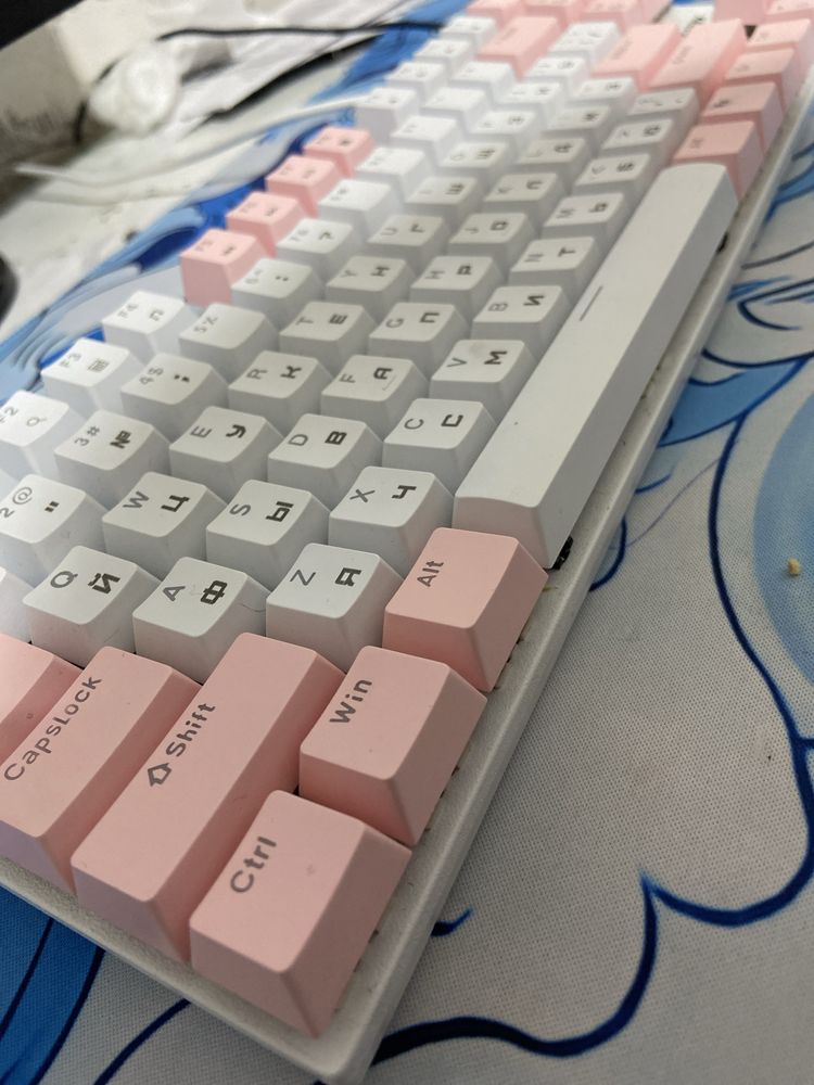 Продам клавиатуру Vortex