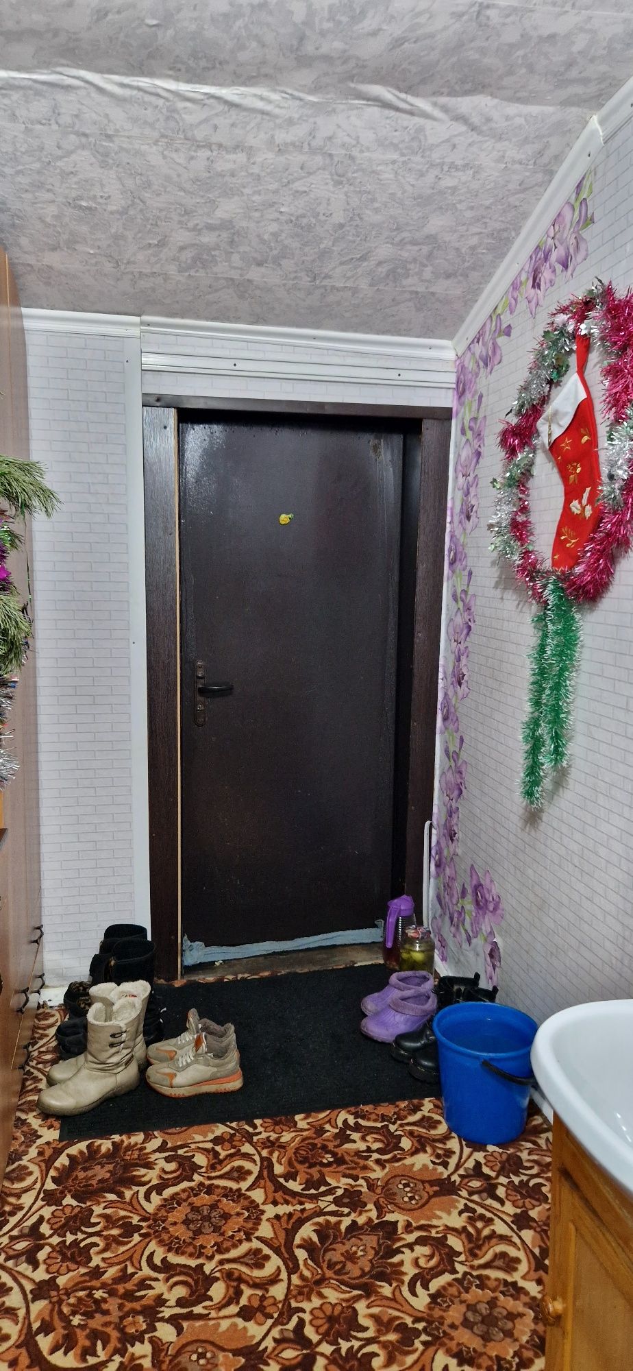 Продам часть дома, р-н.Аквапарк"Нептун"28кв,м.с центральным отоплением