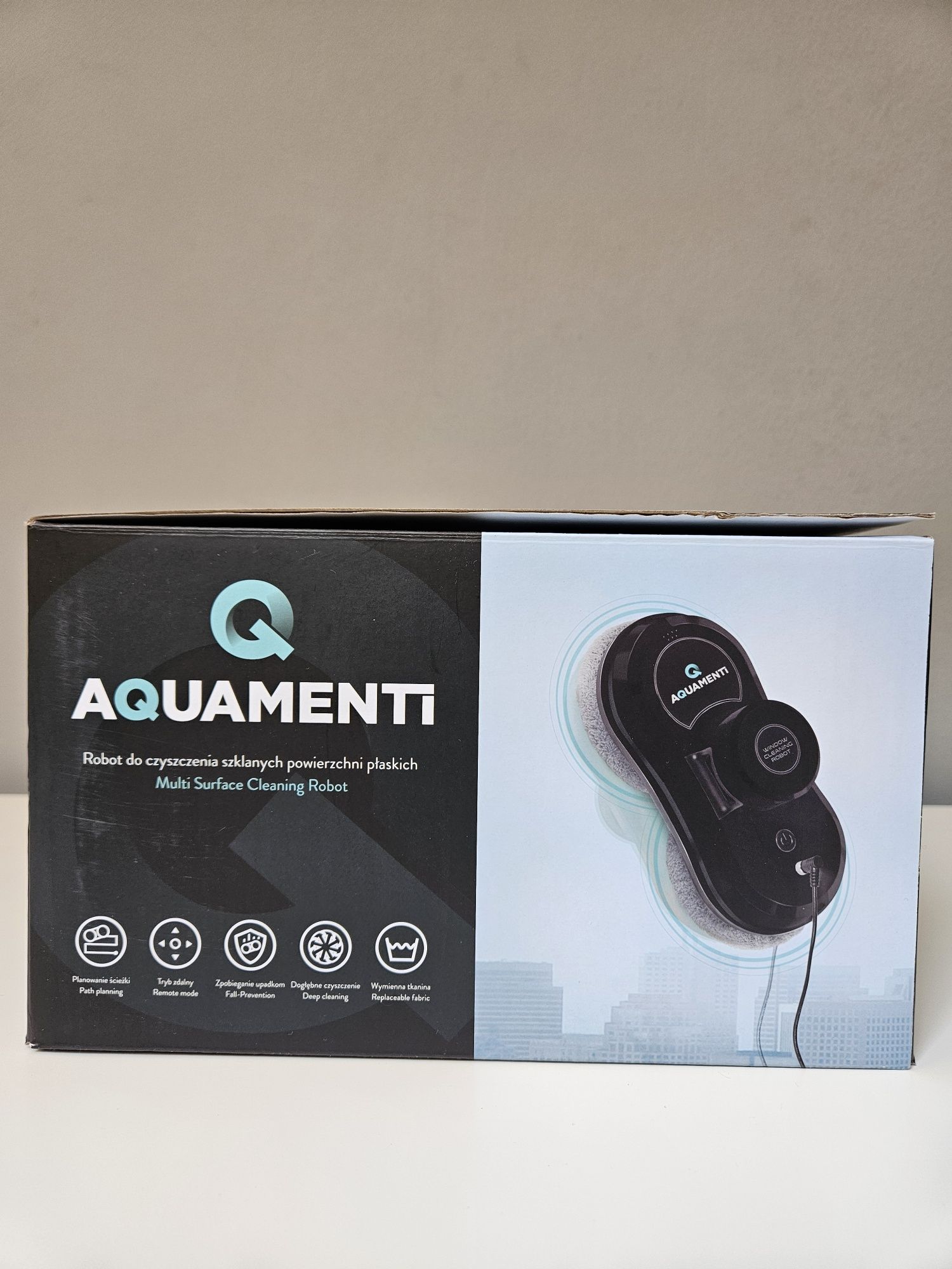 Нов робот за почистване на прозорци Aquamenti