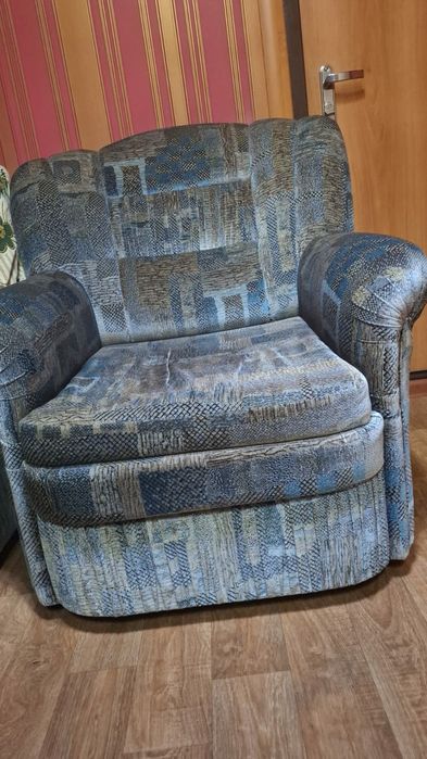 Продаю кресло 2 штуки