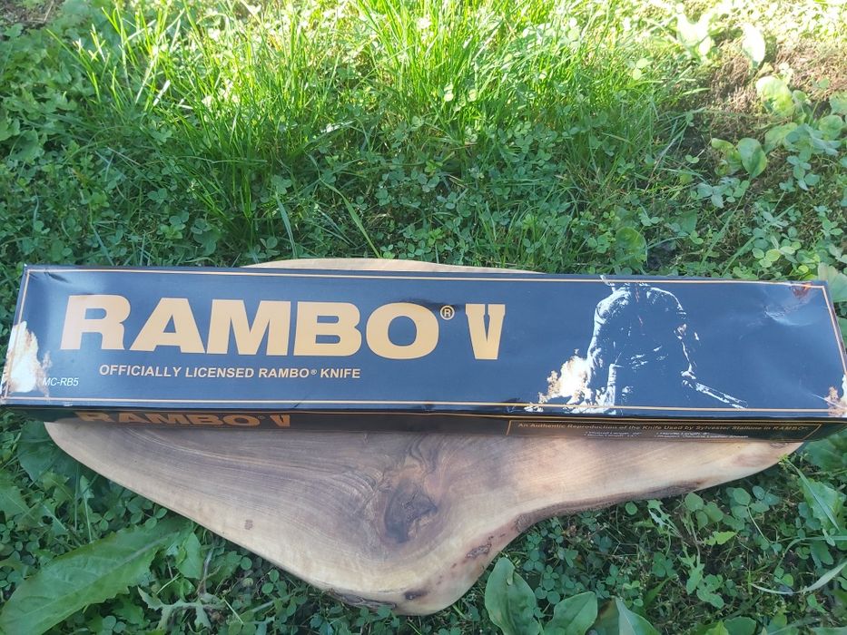 Мачете RAMBO 5 с кожена кания