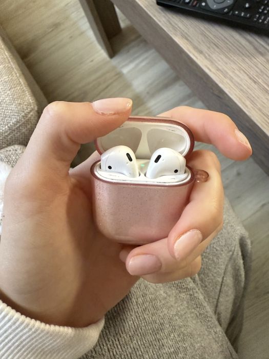 Apple airpods gen 2