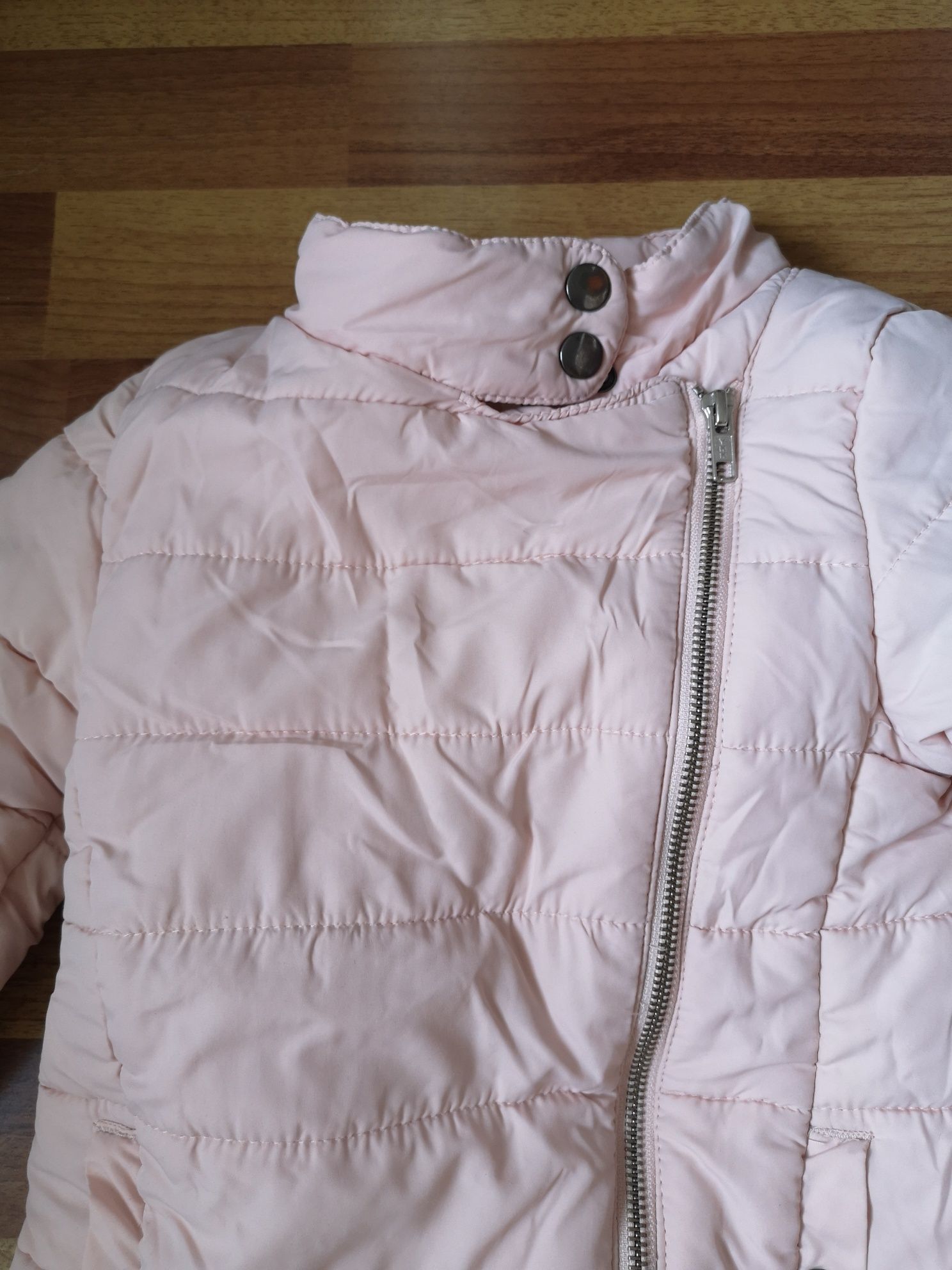 Осенняя куртка(пальто) на девочку 4-5 лет
