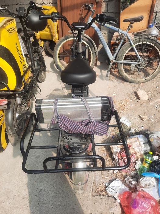 Monstr skutr sotiladi  Sommers