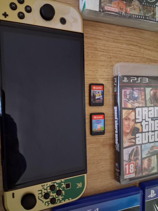 Console,manete,jocuri