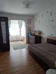 Apartament 3 camere de vanzare