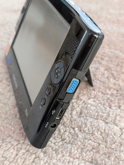 UMPC NP-Q1 de top top , 220 lei