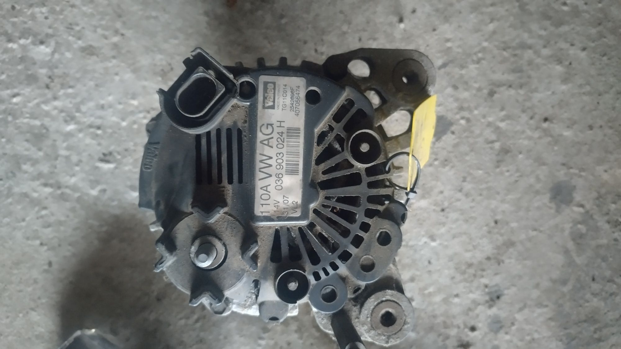 Alternator Volkswagen golf 5 1.4 benzina