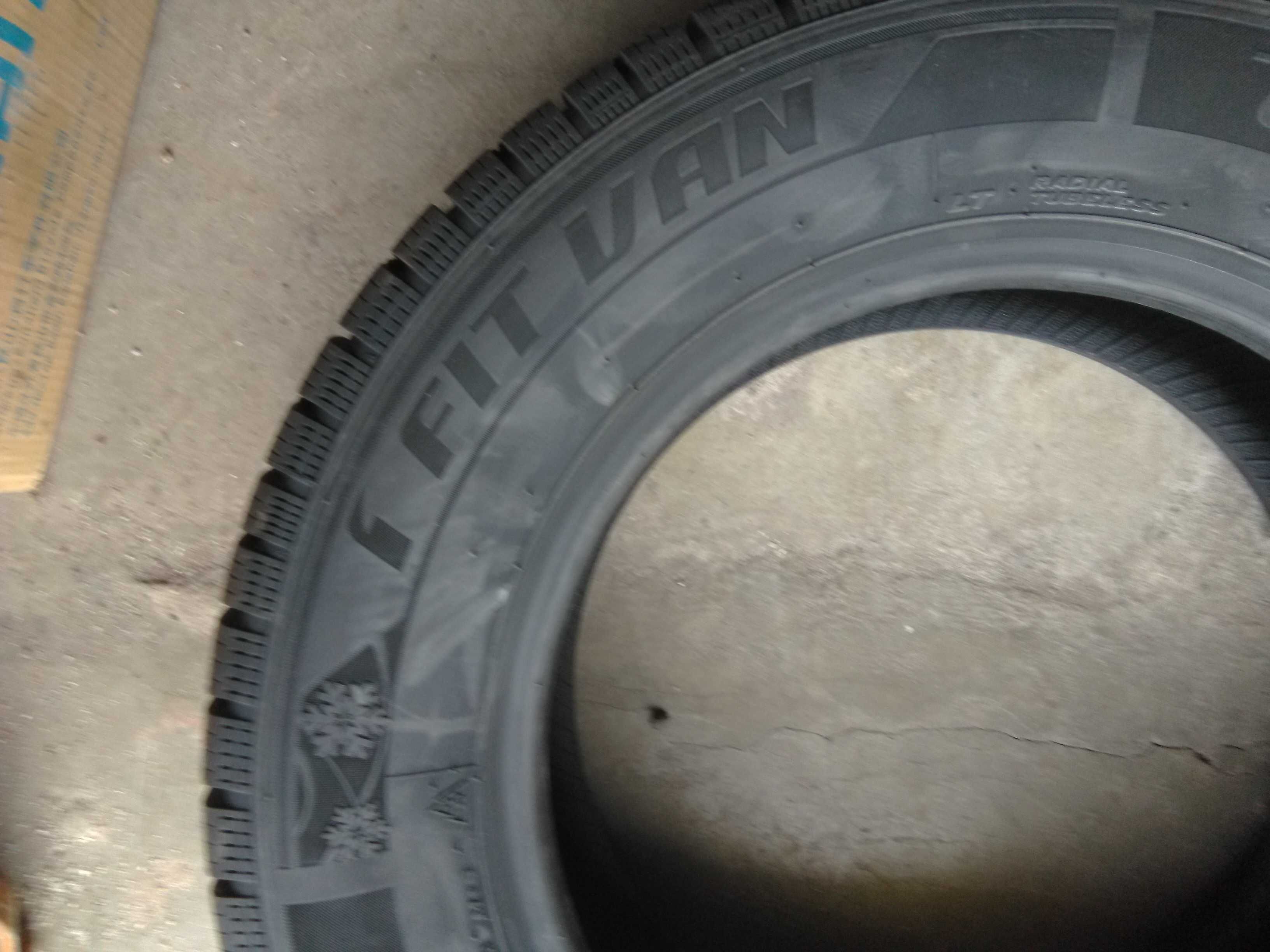 Продавам нови зимни гуми 195/70R15C Laufenn LY31 - 155,00 лв/бр.