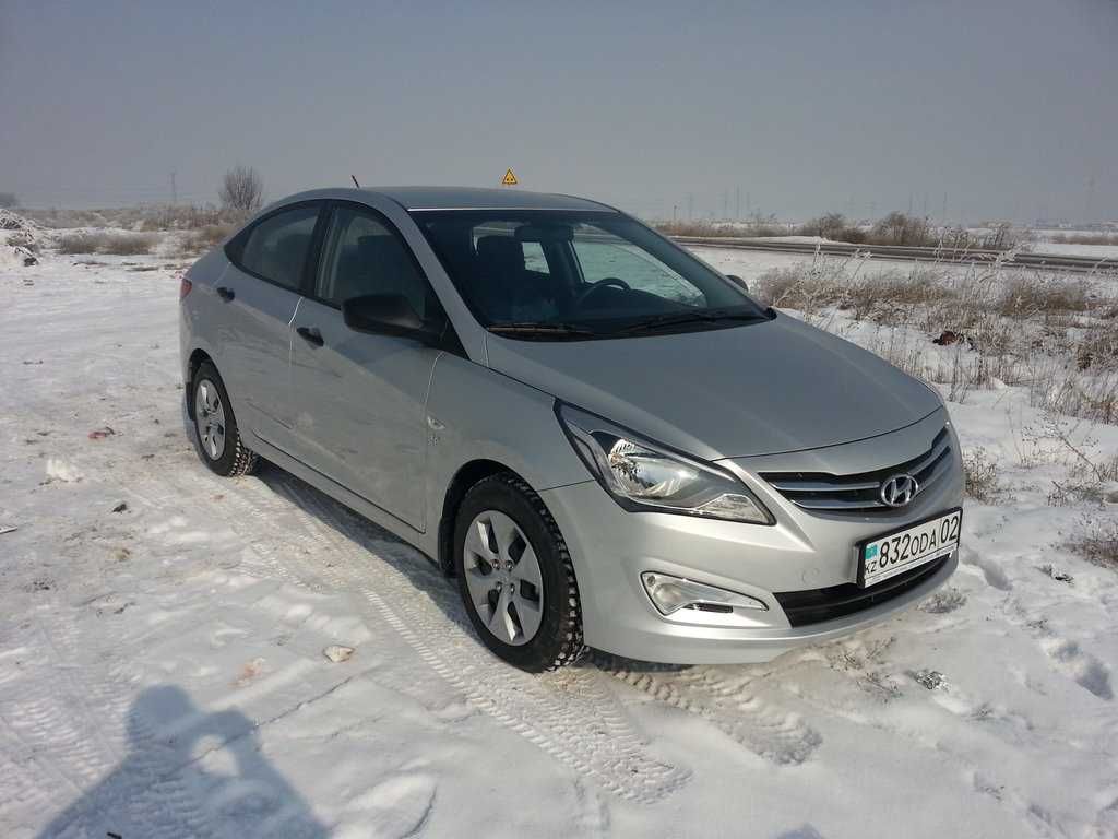 Крышка багажник Хендай Акцент/Hyundai Accent 2014