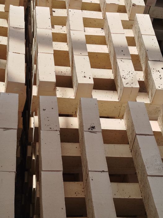 Пишган гишт Кирпич термо гишт тешикли ва тешиксиз гиштларимиз бор