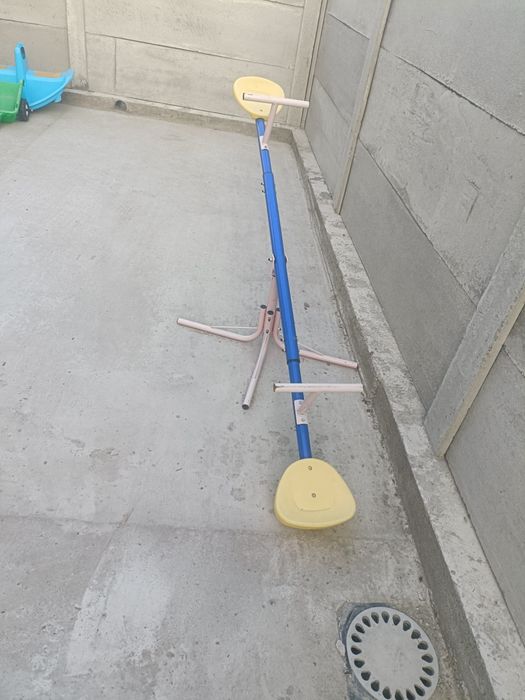 Vand balansoar metalic copii si lustra mov