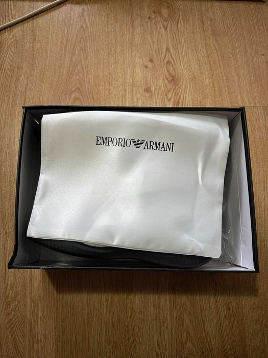 Adidasi Versace eleganti