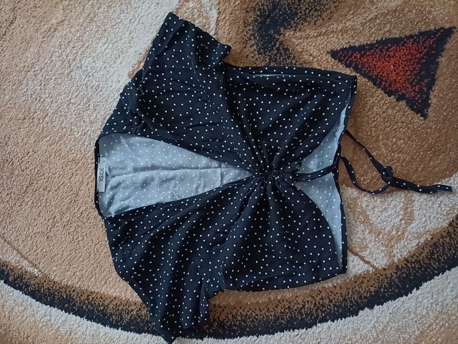 Top negru, marimea S