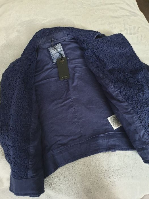 Guess нови, оригинални