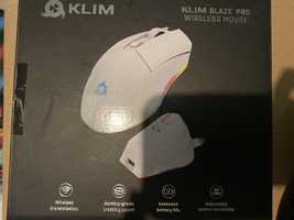 Mouse pentru jocuri wireless reîncărcabil cu bază de încărcare RGB