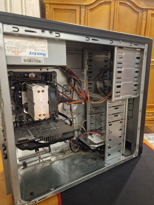 Продам компьютер i5-4670 видеокарта 1050ti  4gb