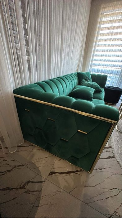 Диван и фотьол италиянски