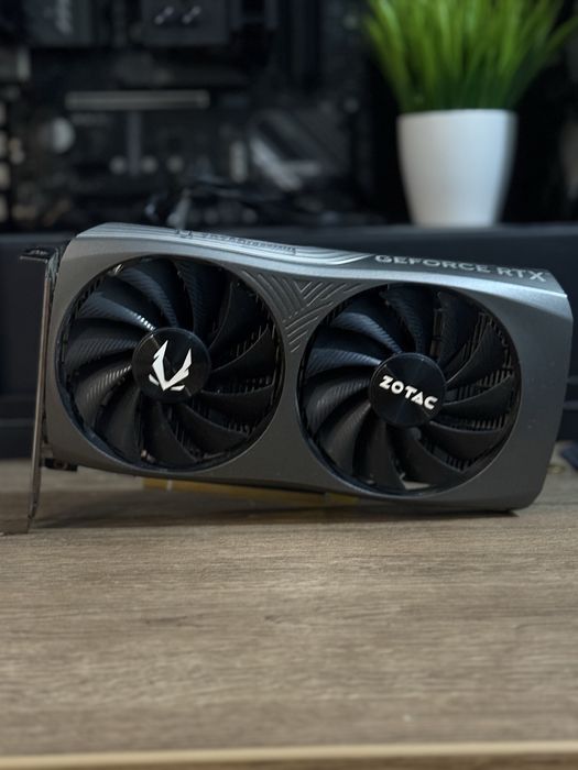 Видеокарта RTX 4060 8gb Zotac Twin Edge