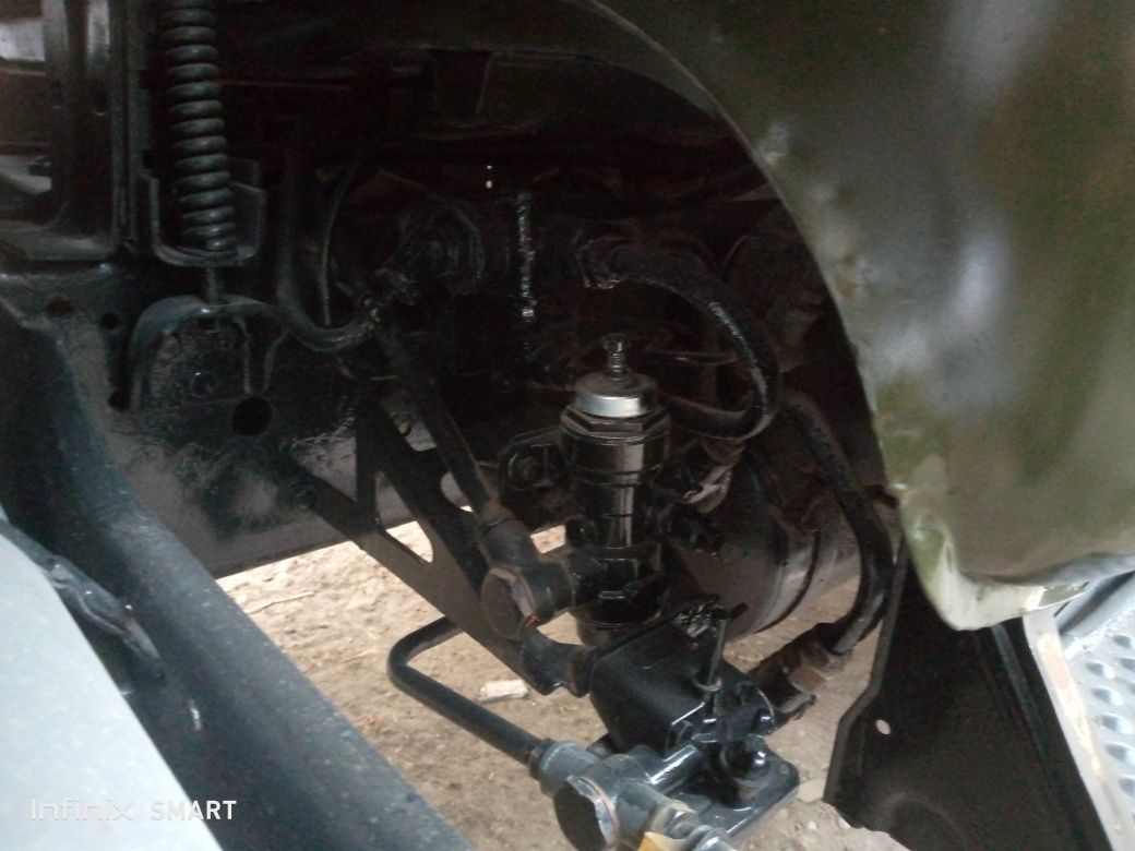 Xarbiy Zil 130 bartavoy sotiladi