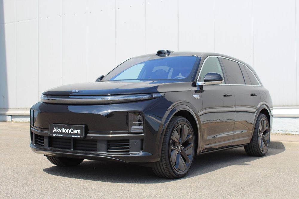 Li7 ultra restyling