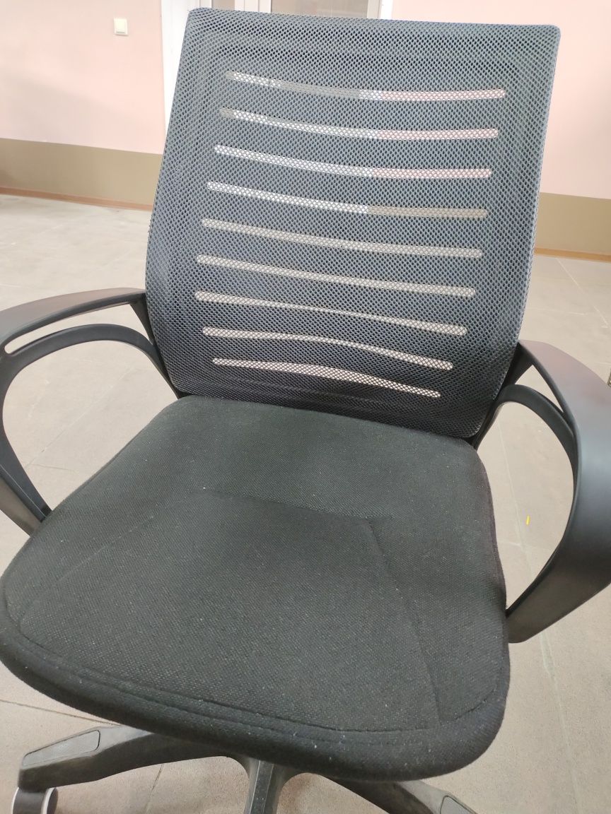 Продам кресло, состояние нового