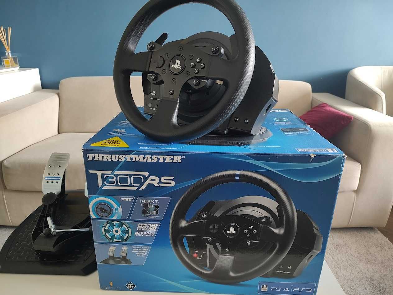 Thrustmaster T300RS волан и педали