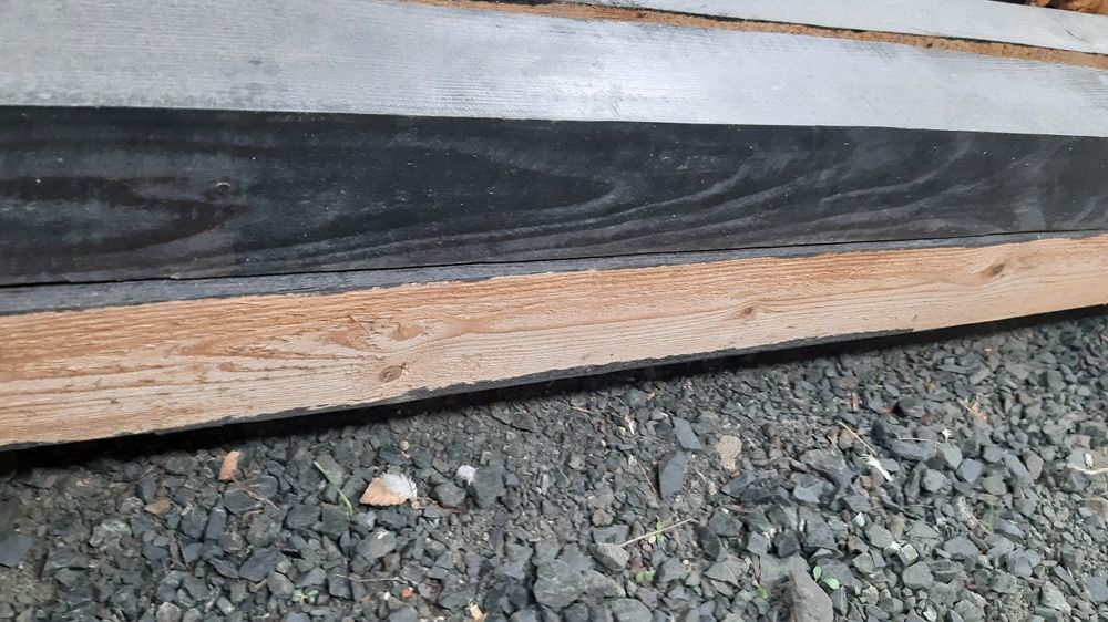 Vănd 20 buc.lemn de.acoperiș