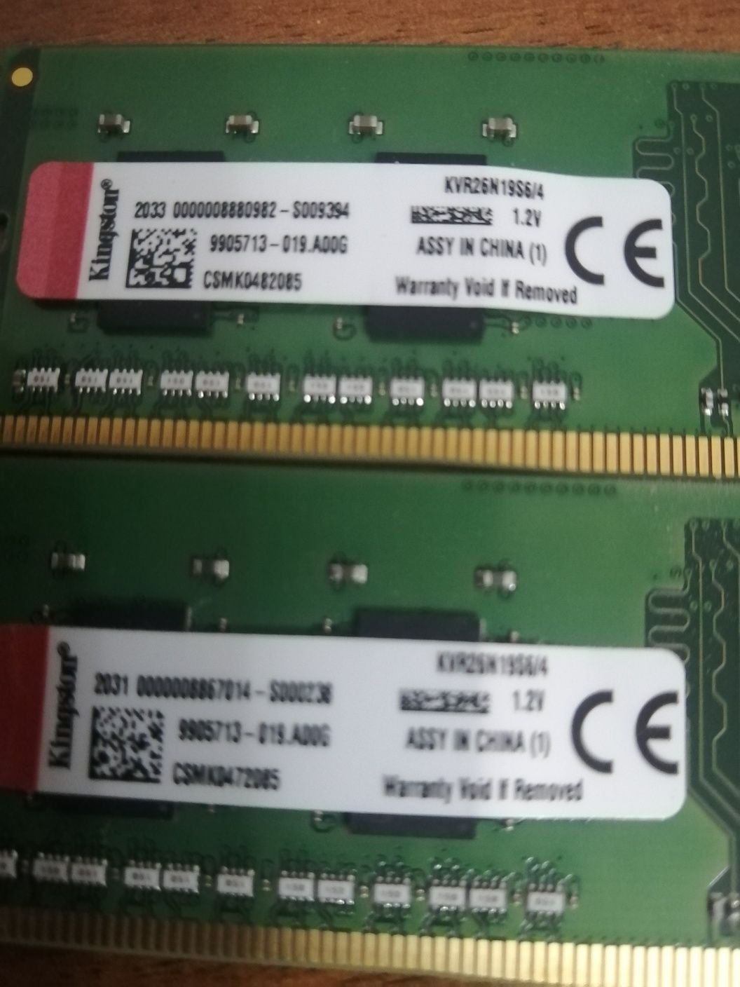 Оперативный память DDR 4 2666 4 гиг 4шт Кингстон Оргинал