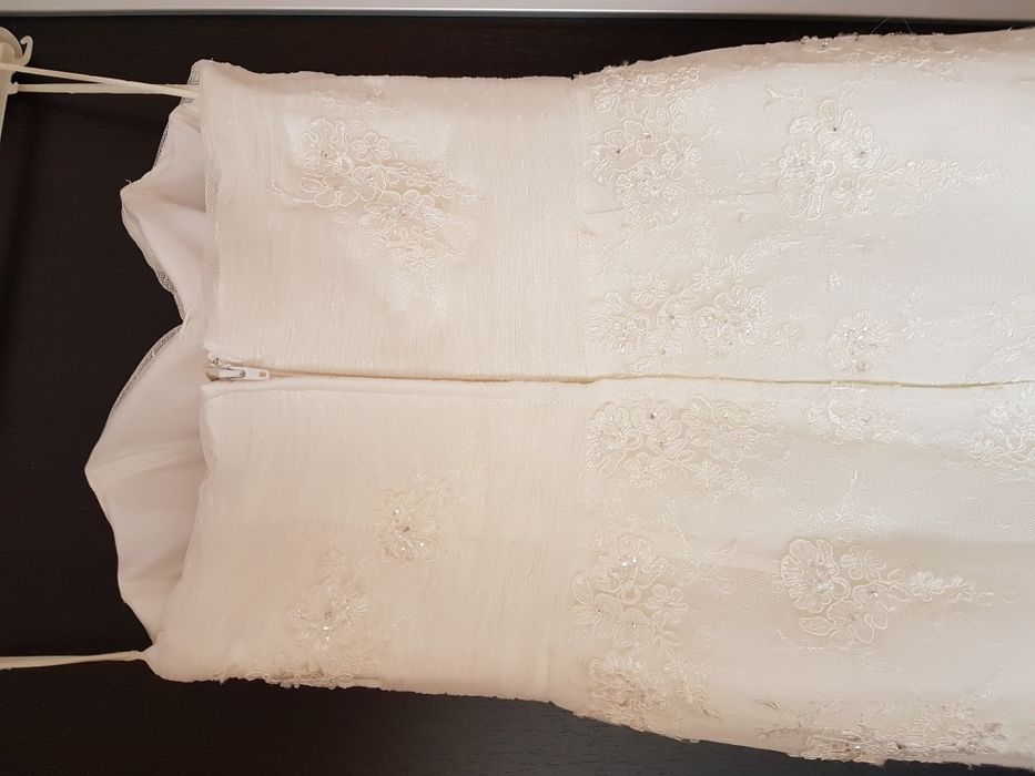 Rochie de mireasa "Fara Sposa"+voal lung