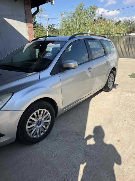 Vand Ford Focus2 fara erori in bord sau alte probleme ascunse