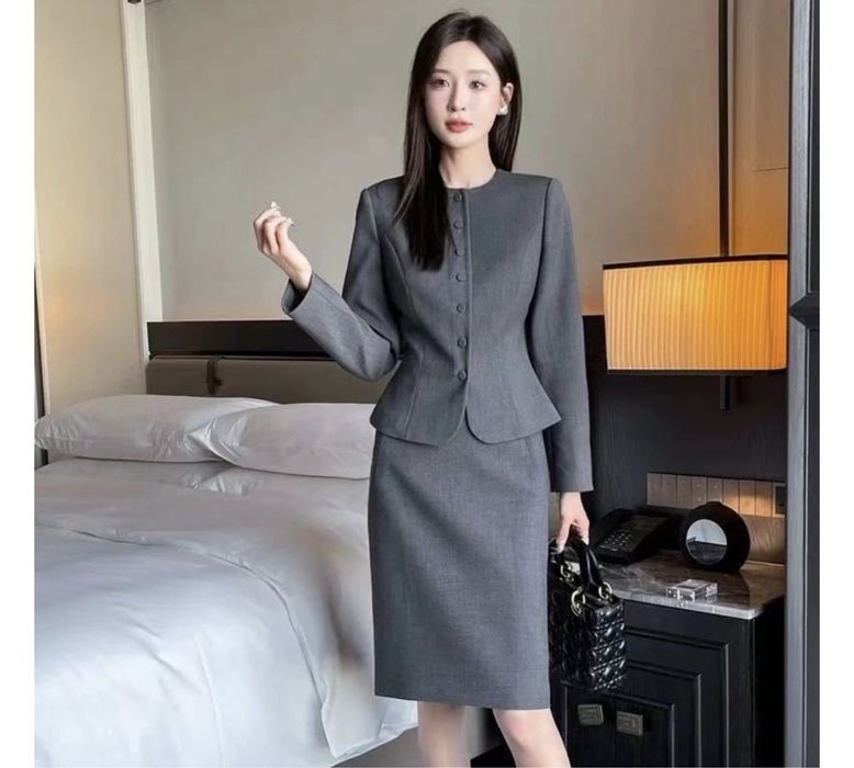 Двойка костюм с юбкой