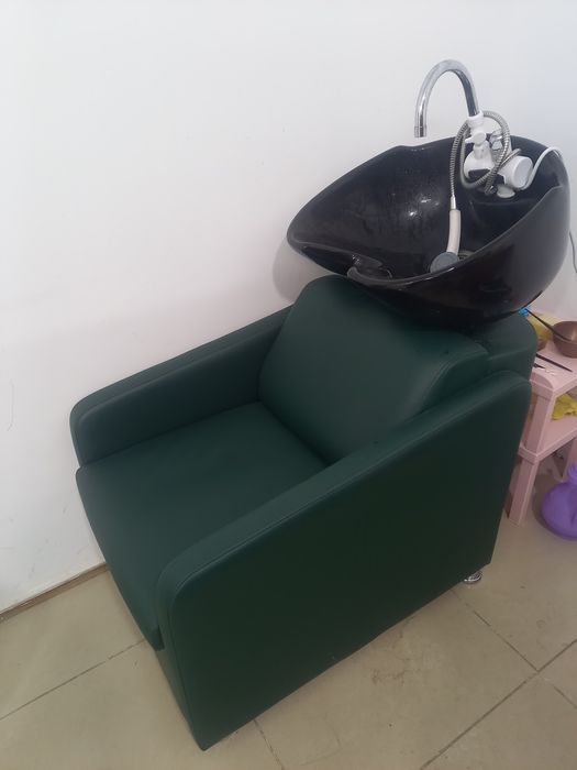 Мойка для мытья головы с салон красоты