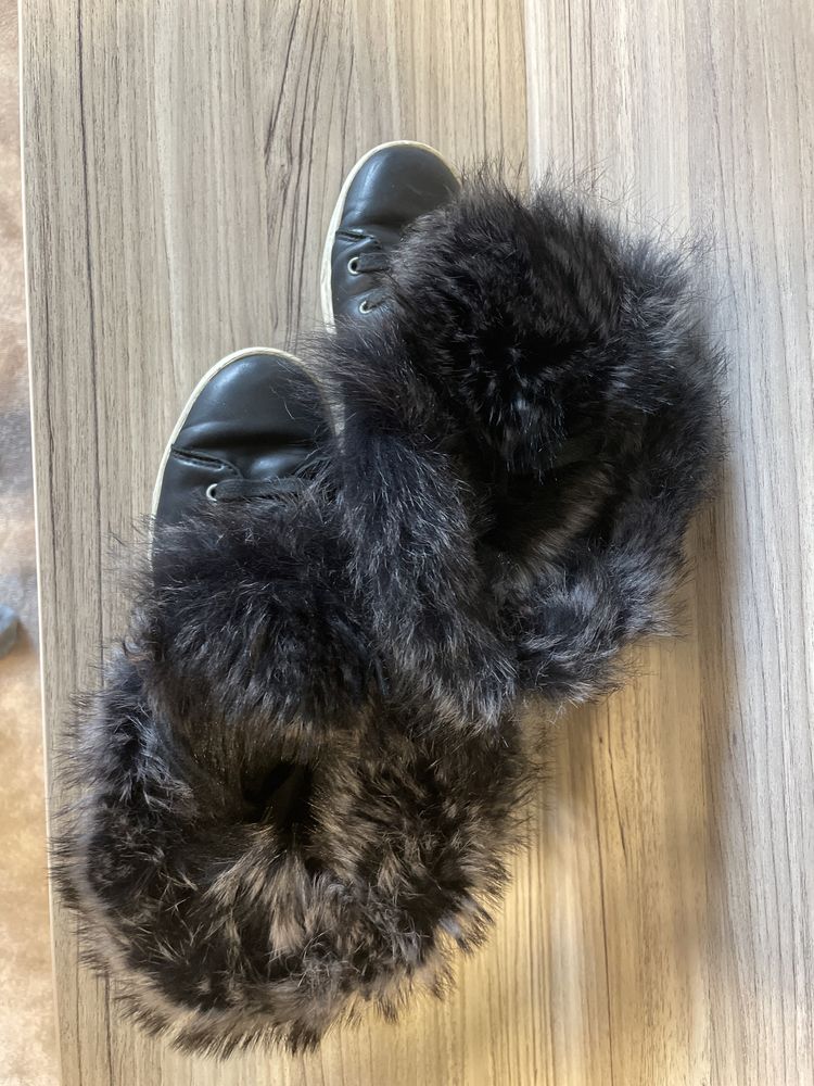 Зимни Обувки UGG