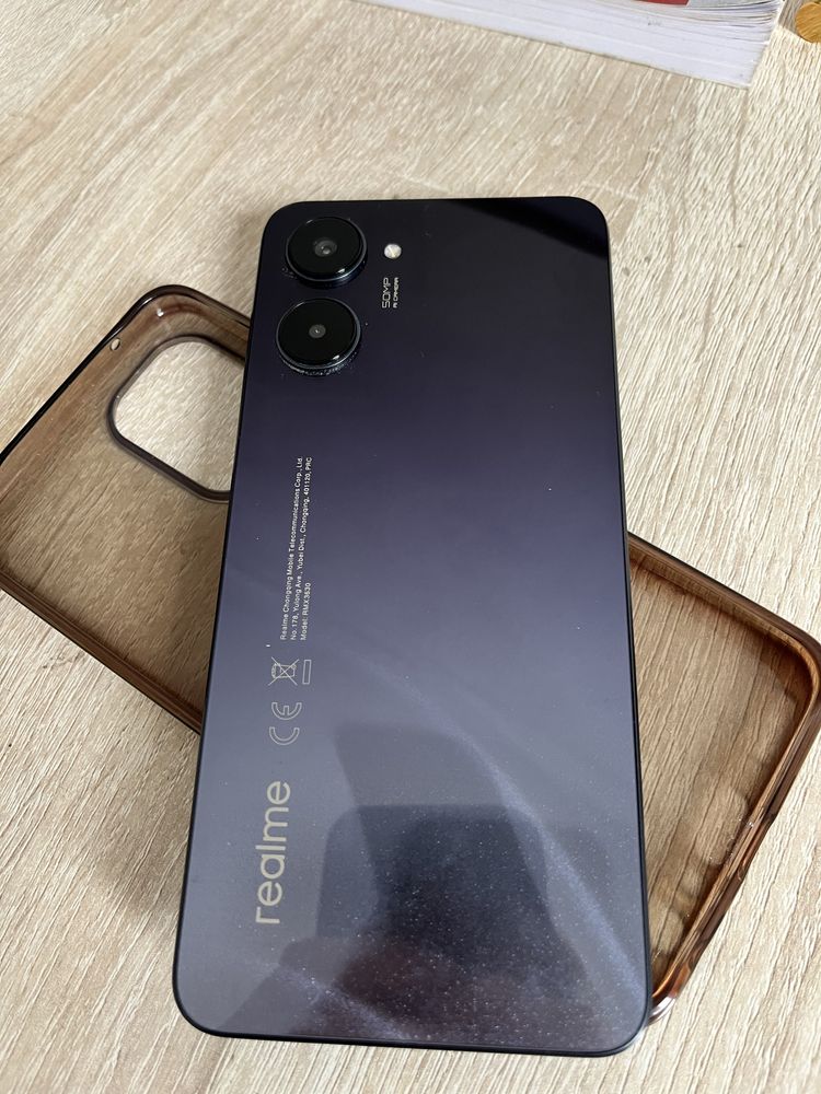 Телефон Realme 10