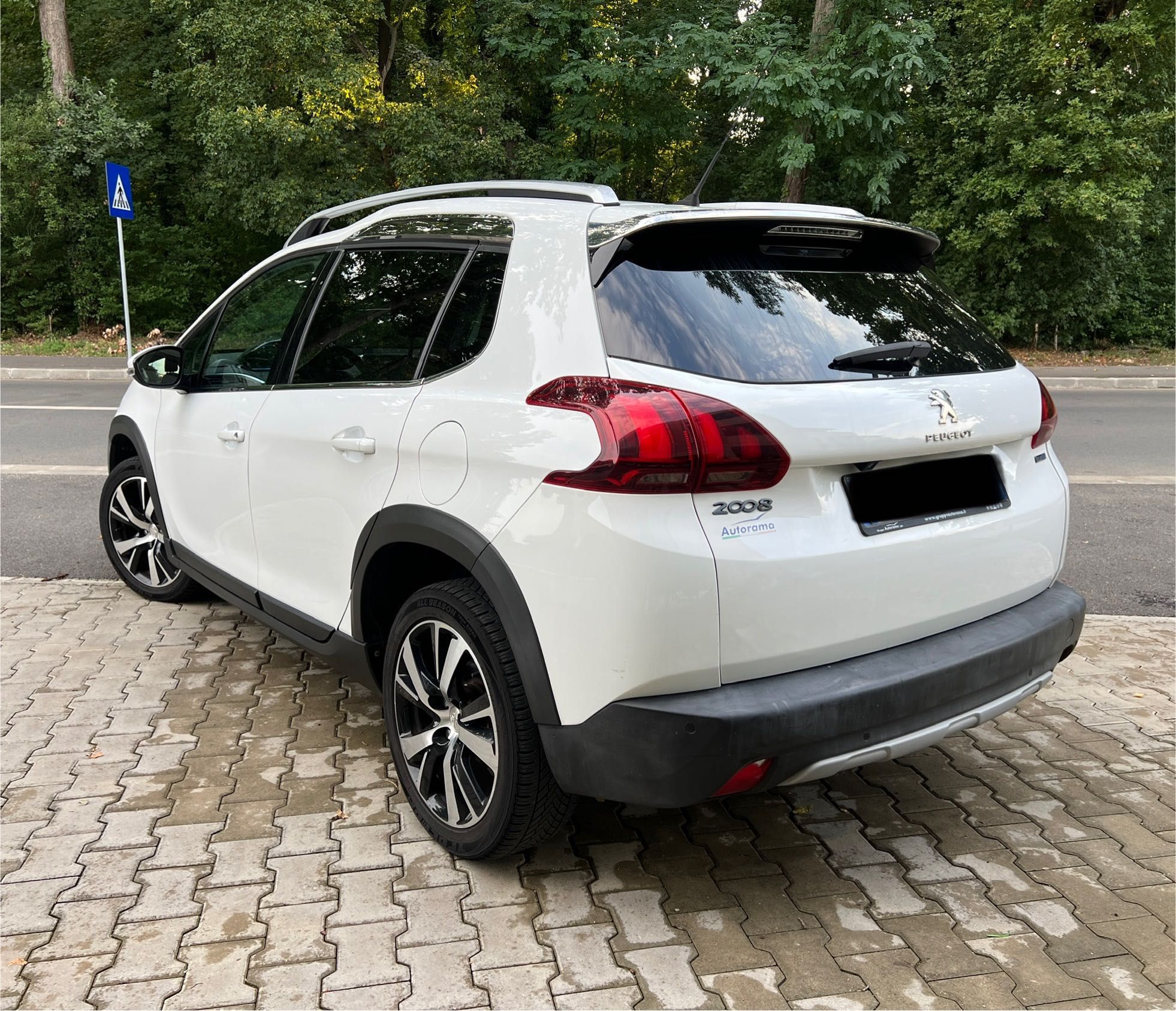 Peugeot 2008 1.6 HDI/Euro 6/camera/