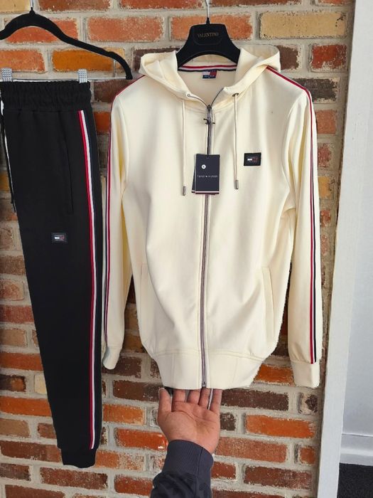 Trening Barbati Hugo Boss Tommy Hilfiger Armani
